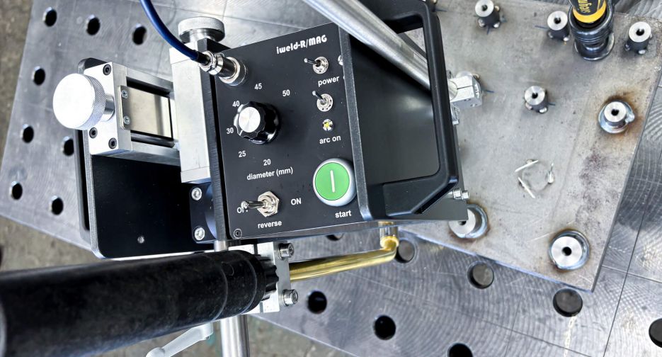 Bedienkonsole des iWeld Rotation zur Steuerung automatisierter Rundnähte